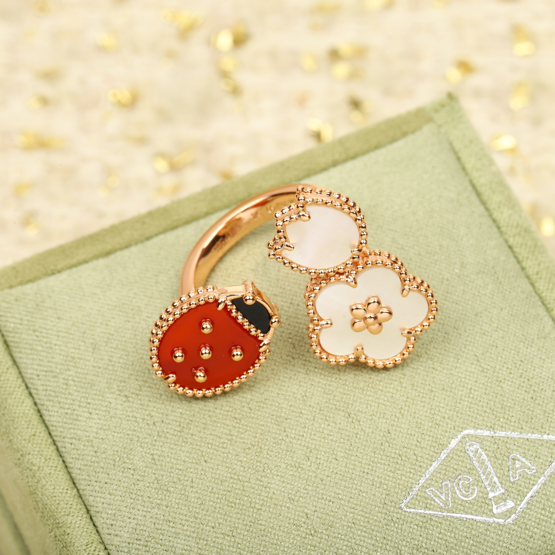 Van Cleef & Arpels Rings Jewelry Ladybug ring