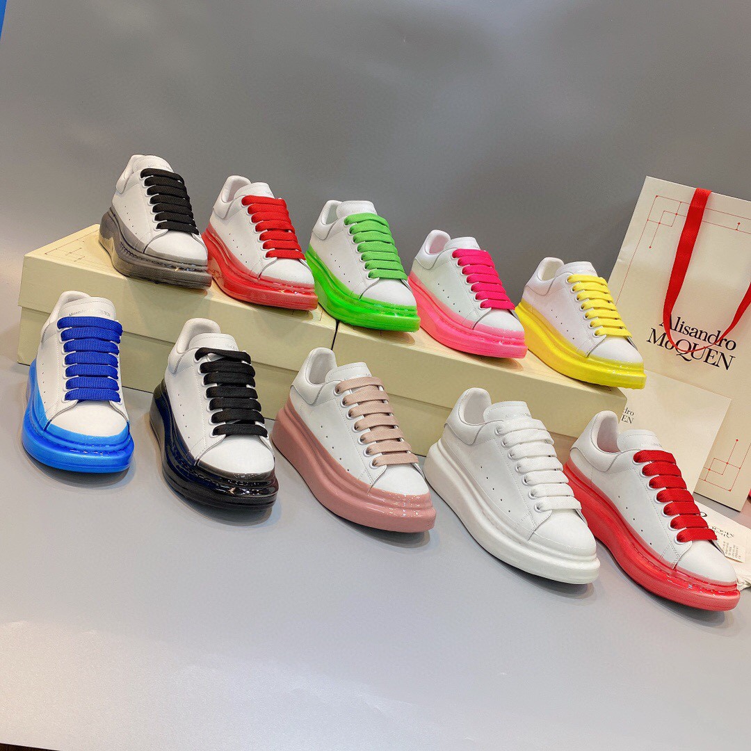 Alexander McQUEEN 001 Casual shoes XM 063