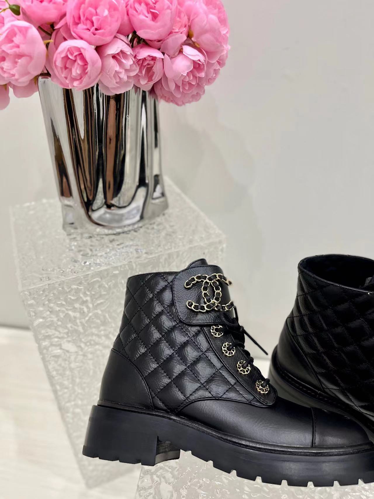Chanel 028 boots XM053