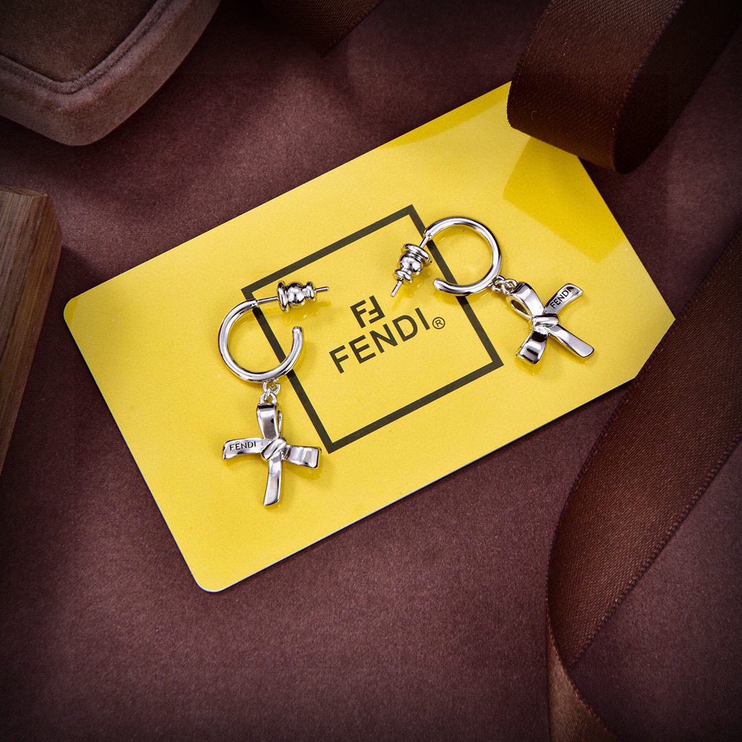 Fendi Jewelry Earring Bow design