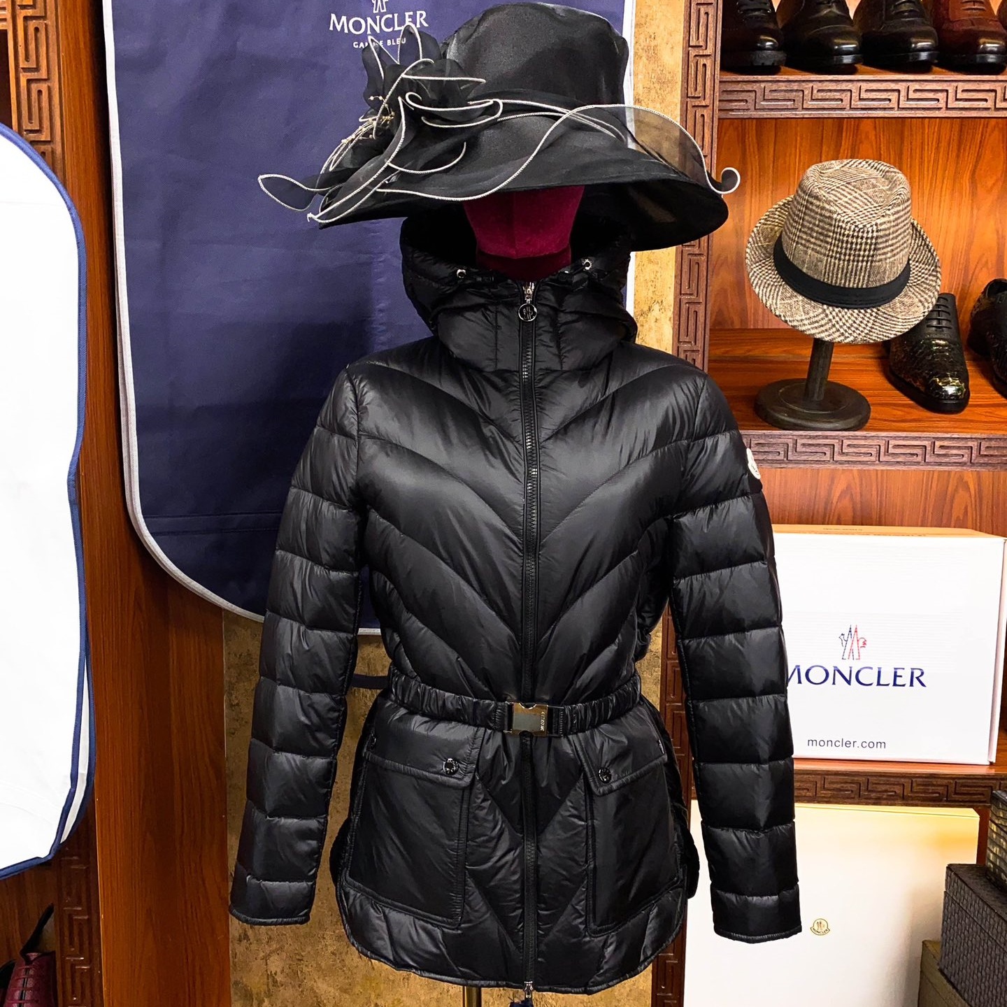 Moncler Down Jacket Ladies' Favorite Clothes