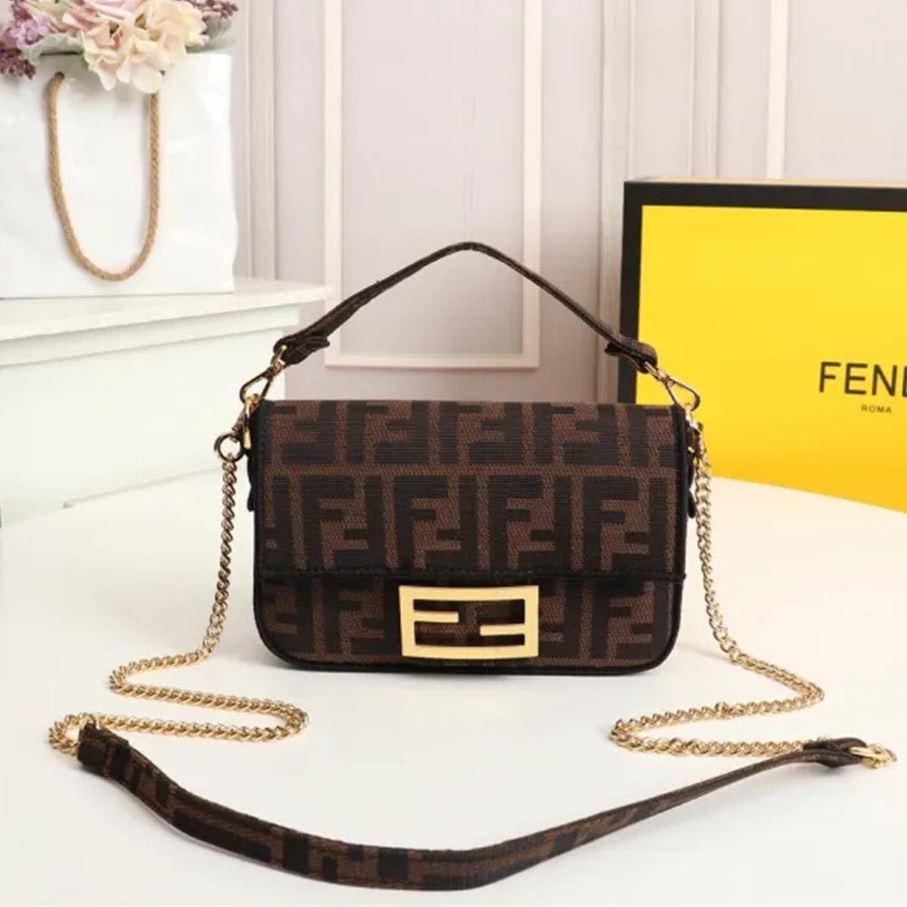 FendiF095JQE081 19 cm