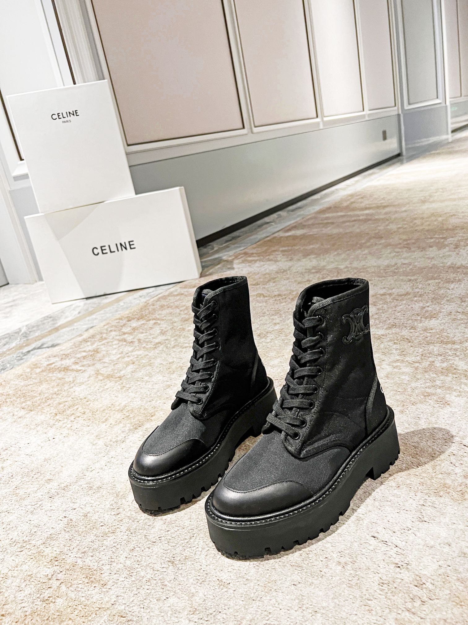 Celine 010 boots XM003083