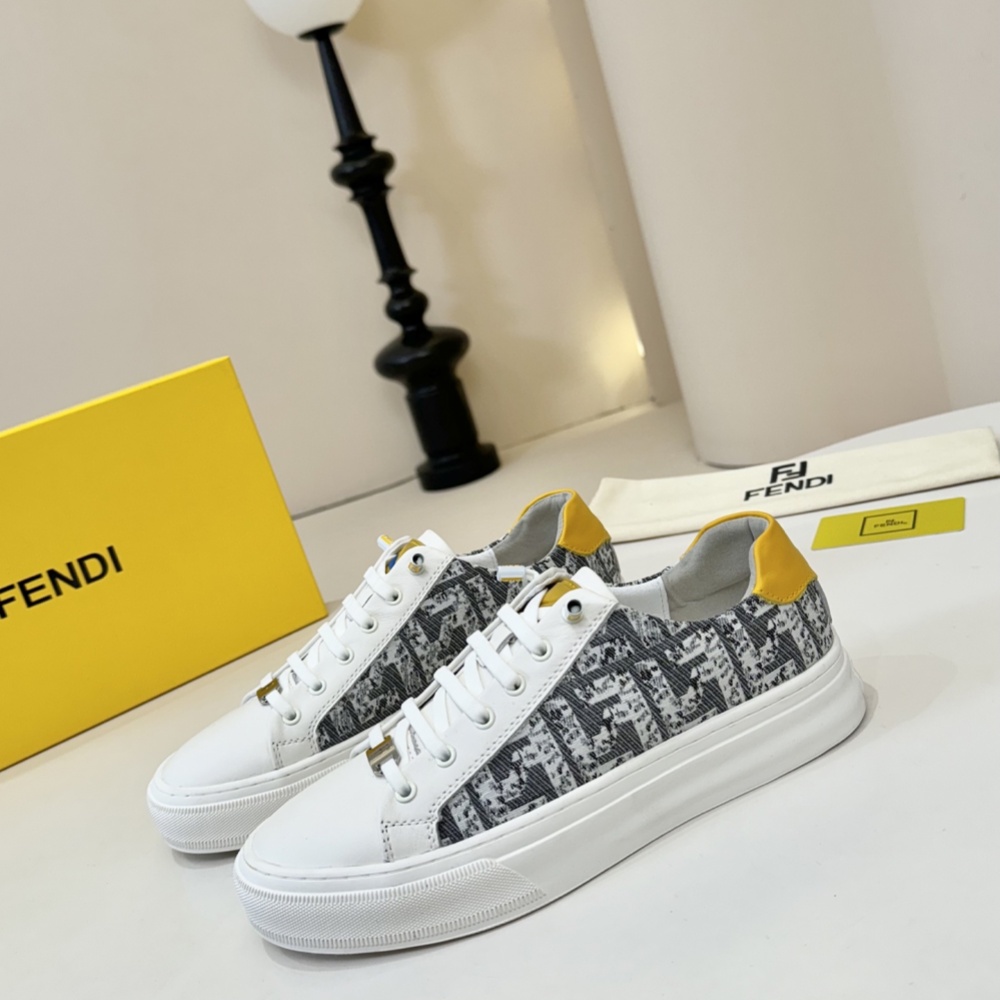Fendi Shoes Casual Shoes