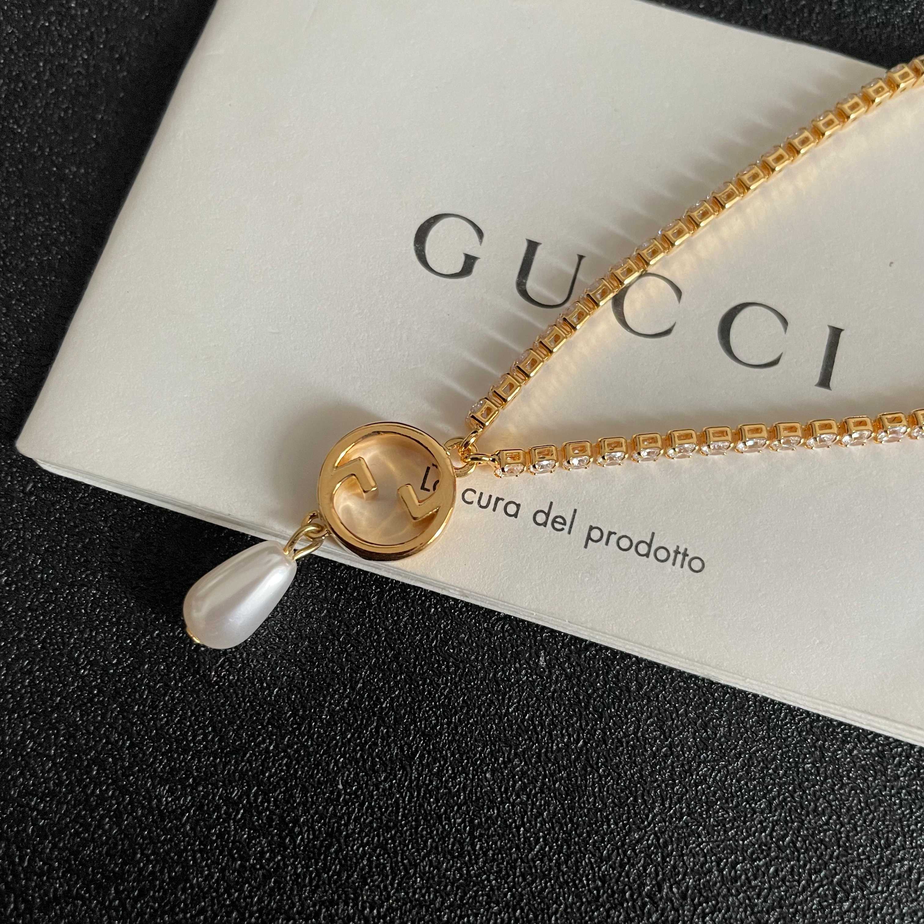 Gucci Jewelry Necklace Pearl Pendant