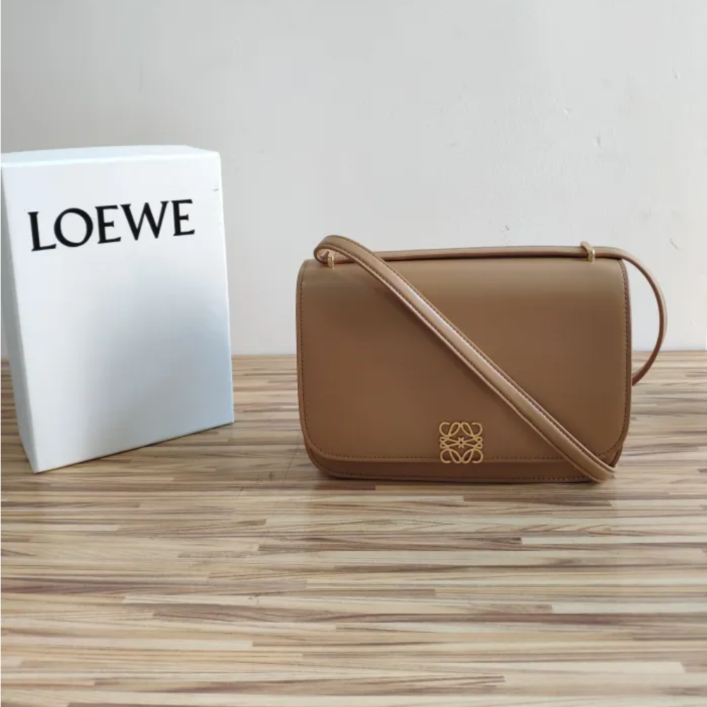 Loewe001 22PJ012 022