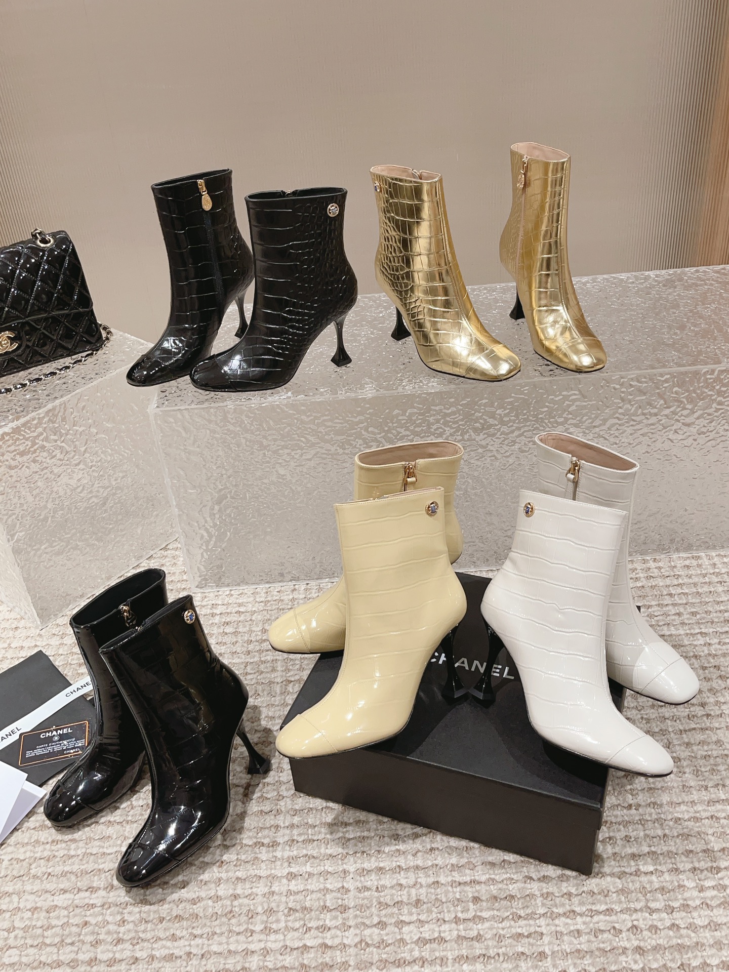 Chanel 010 boots XM083