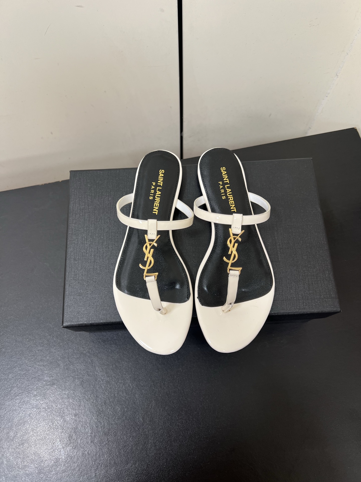 Saint Laurent Shoes Flat Shoes