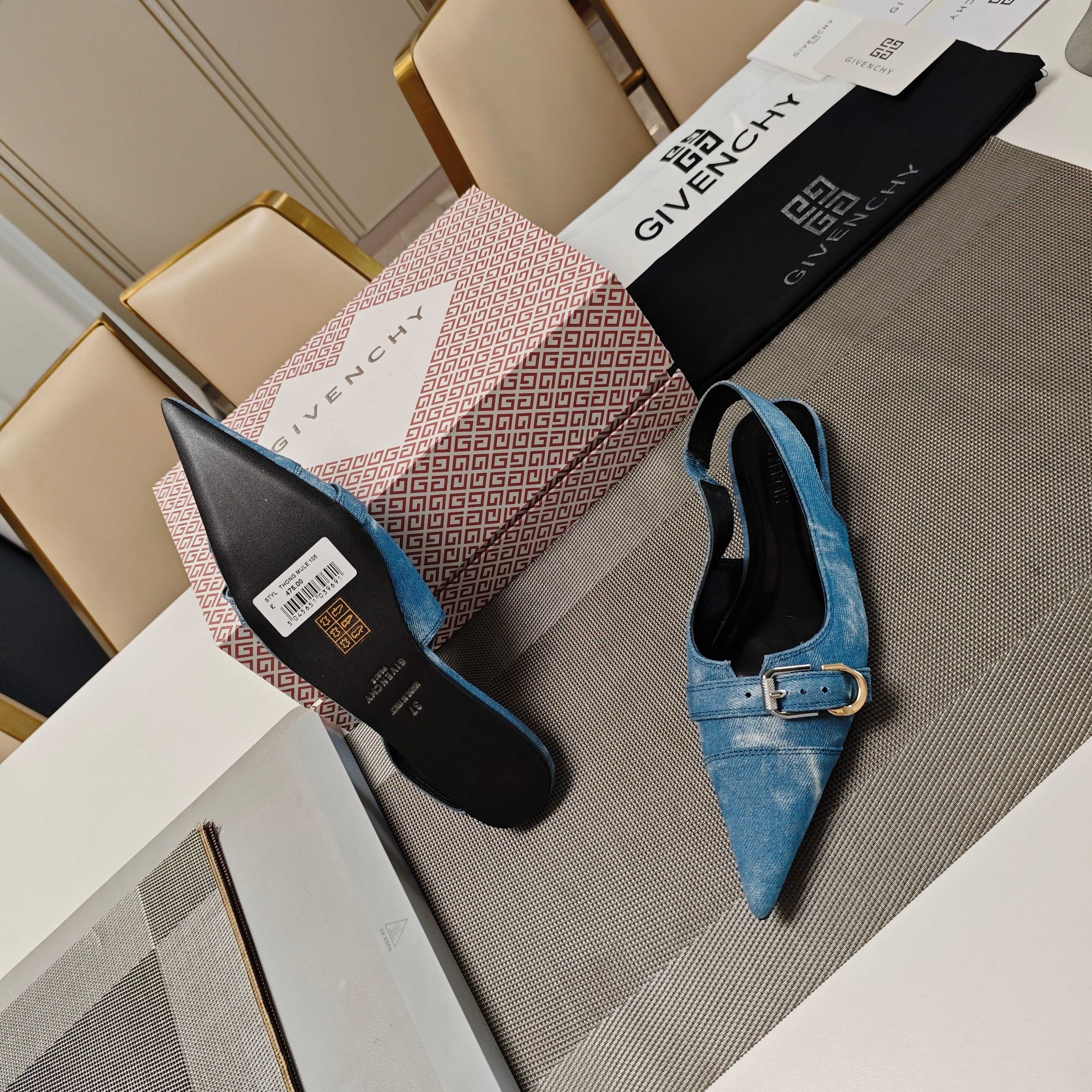 Givenchy Shoes Flat Shoes Leather