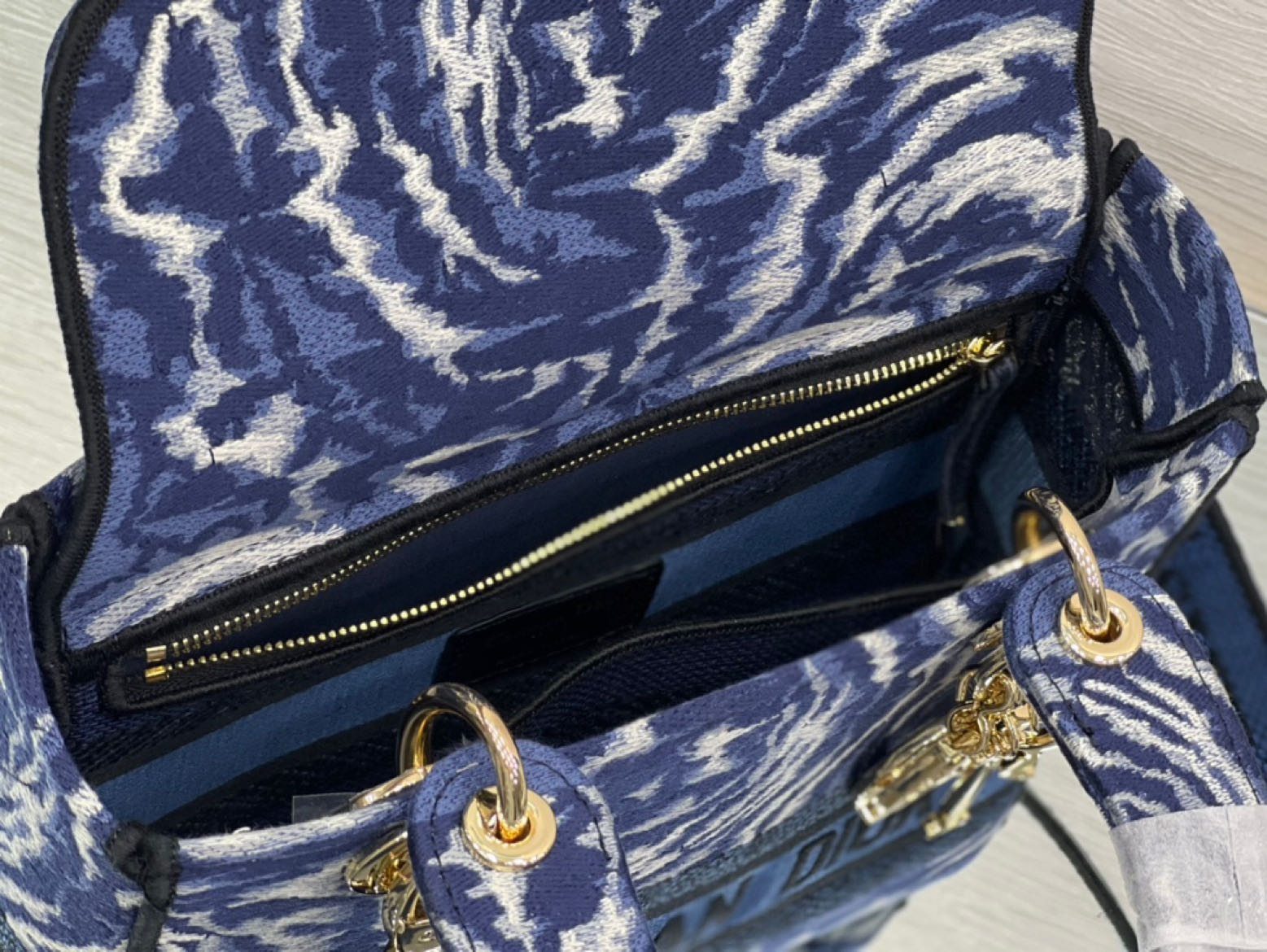 10A + top quality Dior Medium Lady D-Lite Bag M0565 LM003 24cm