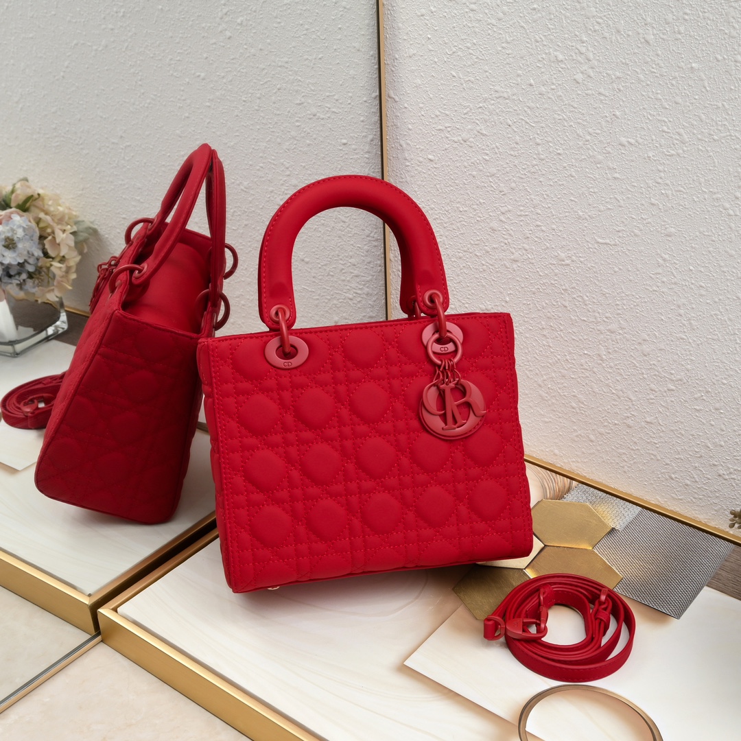 Medium Lady Dior Bag Red Matte 2022 LM071 24cm