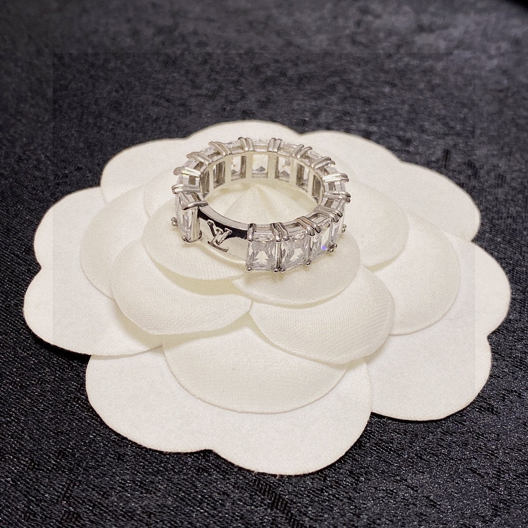 Louis Vuitton Jewelry Rings Imported diamond zircon series modeling ring