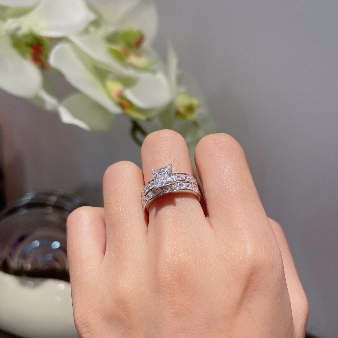 Tiffany & Co. Ring 007