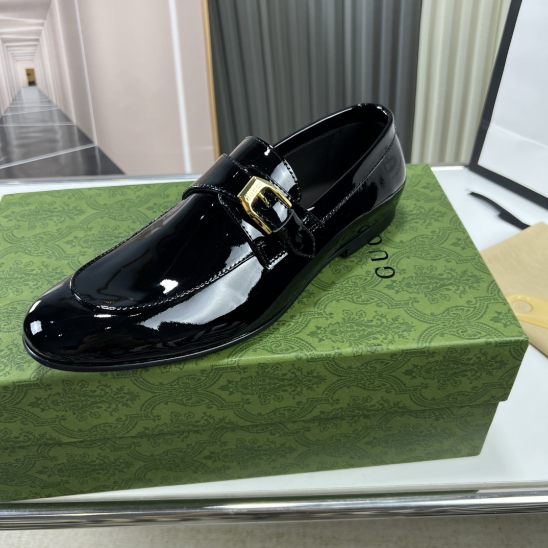 Gucci 026 Casual shoes XM053