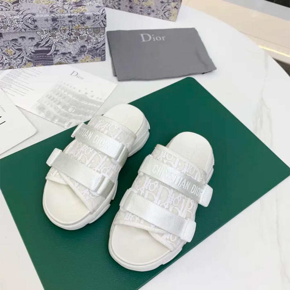 Dior shoes 002 XM 012