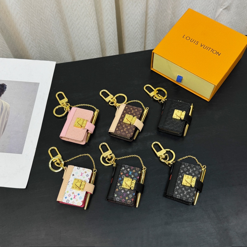 Louis Vuitton Key Chain Mini Notebook Keychain 4.5×6.5×1.5cm  Pen7cm Accessories