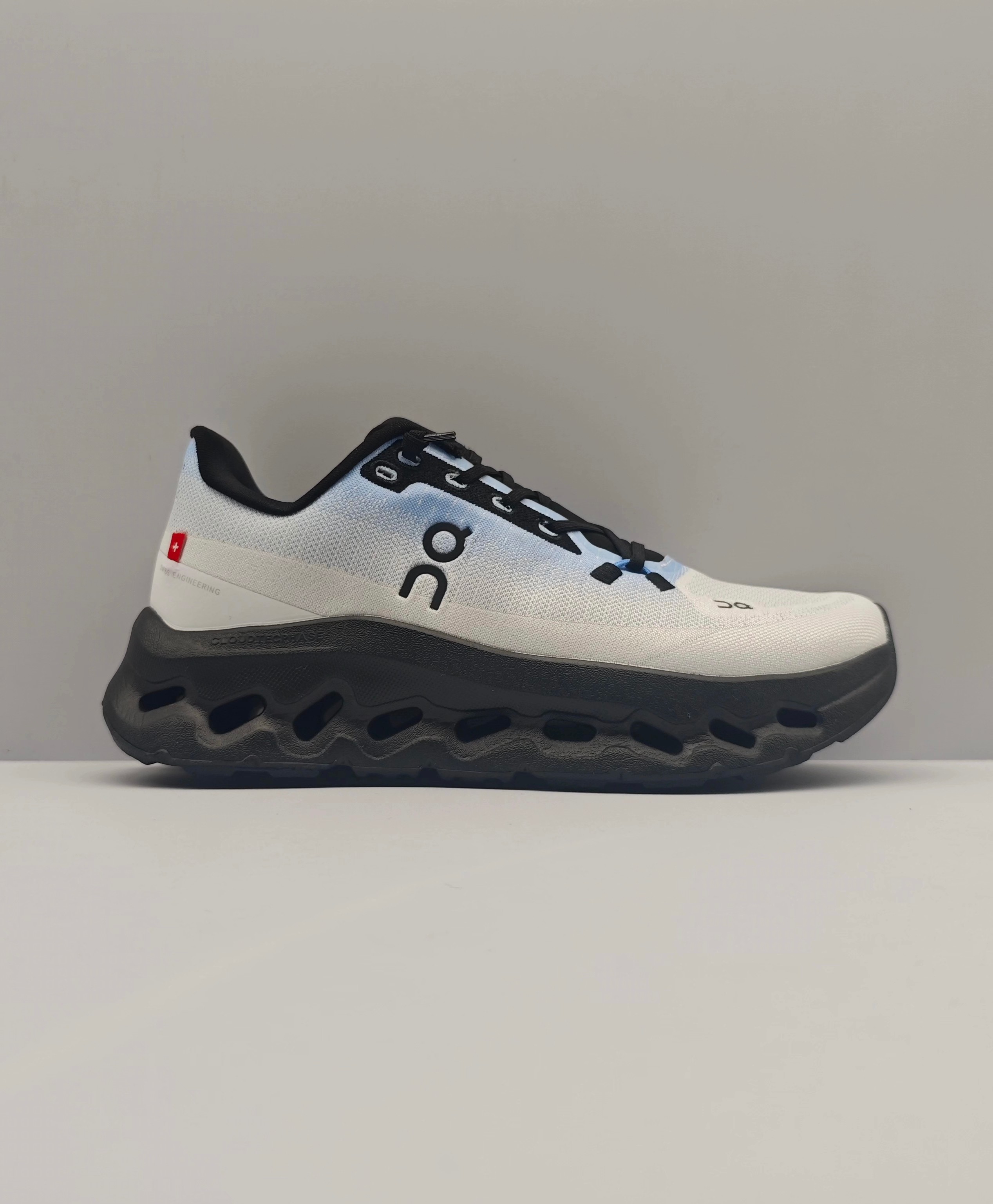 On Cloud Sneakers Sports shoes ON Cloudtilt