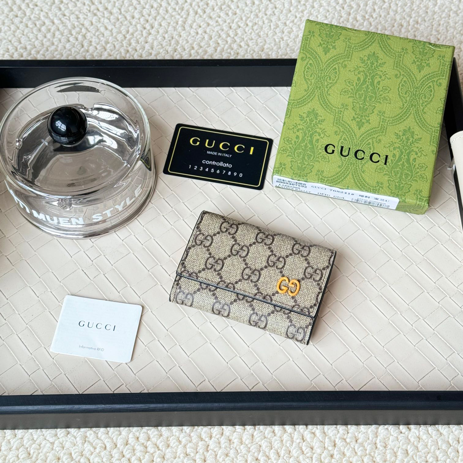 Gucci Card Holder Wallet 768241