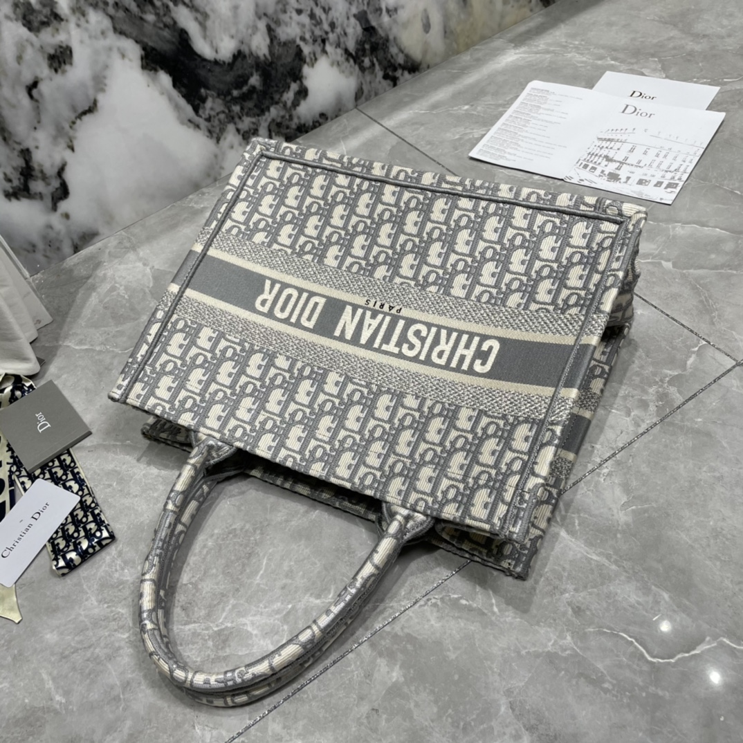 10A + top quality Medium Dior Book Tote 0175 XB022 36cm