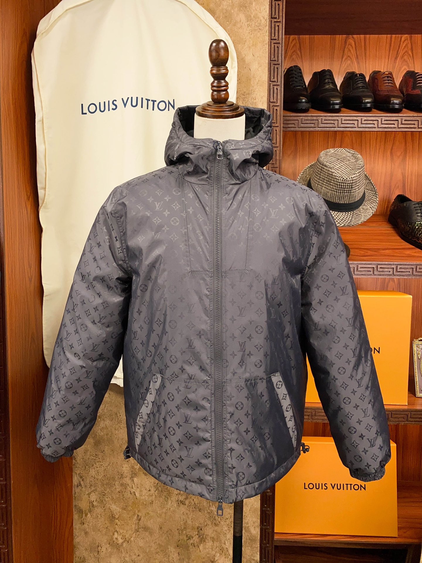 Louis Vuitton Down Jacket Ladies' Favorite Clothes
