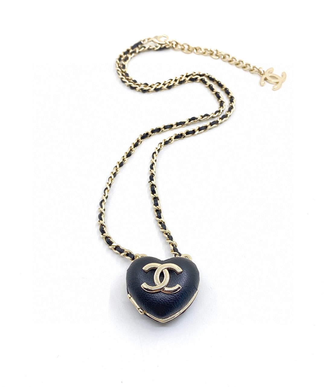Chanel Necklace 024