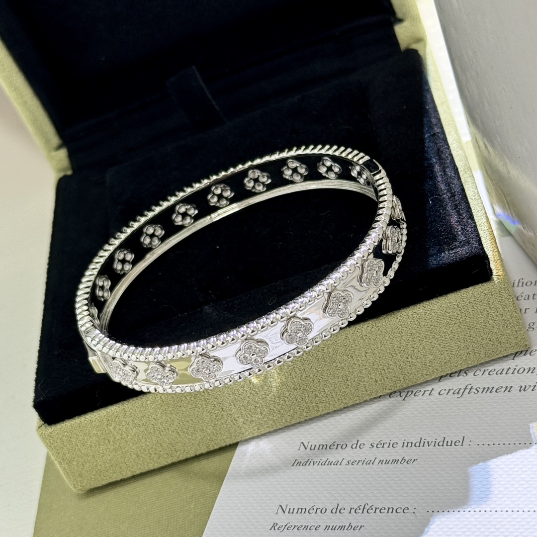 Van Cleef & Arpels Jewelry Bangle Kaleidoscope wide bracelet