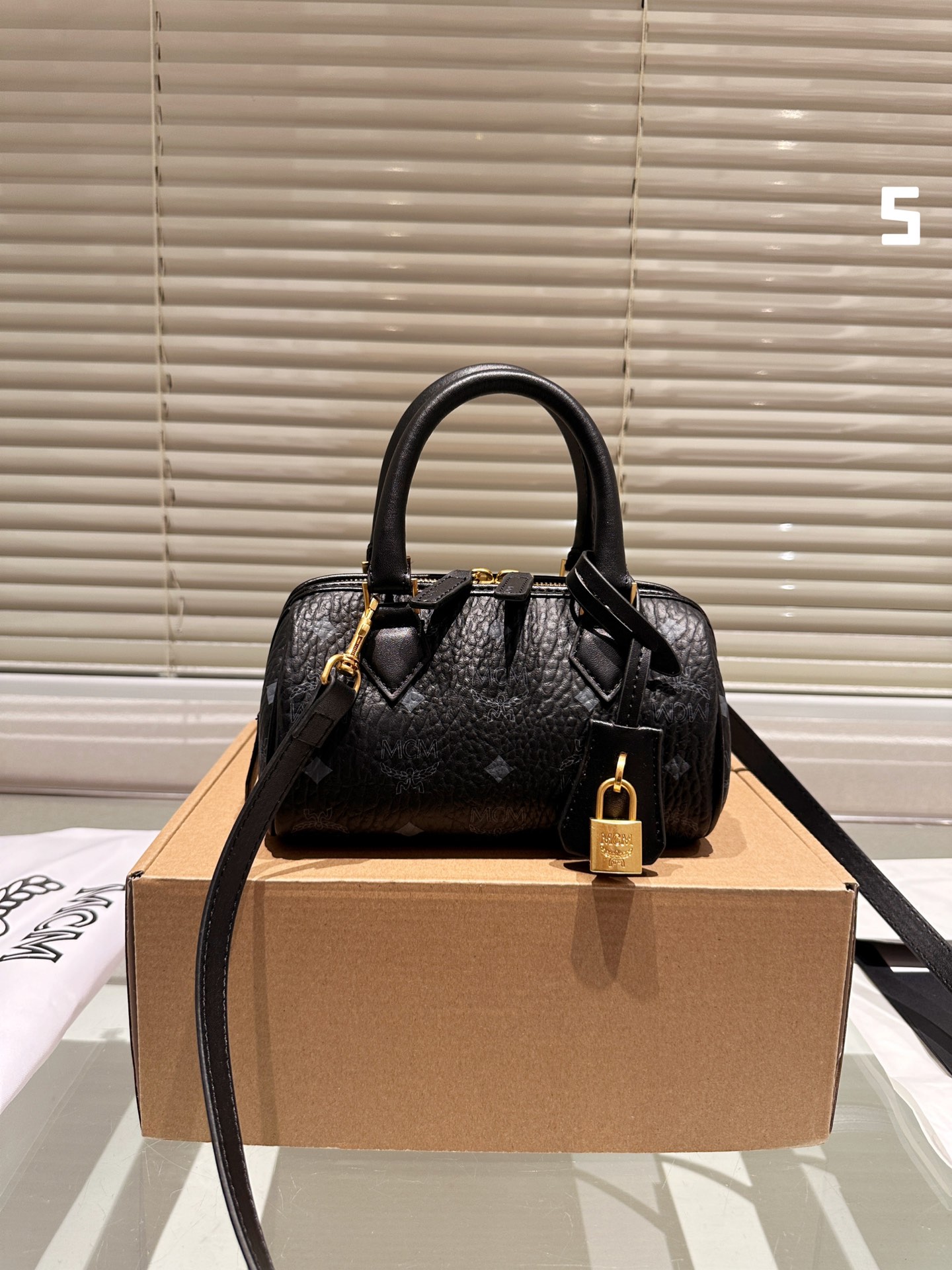MCM Mini Boston Bag 024 LLS071 18.5cm