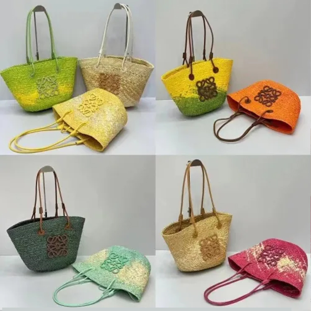 Loewe Paula’s Ibiza Tote 001 LM09 53cm