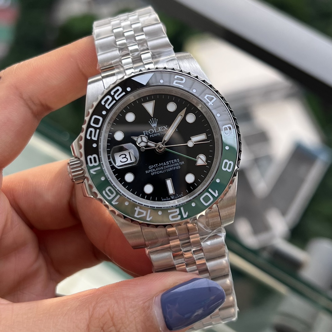 Rolex GMT-Master II 40mm