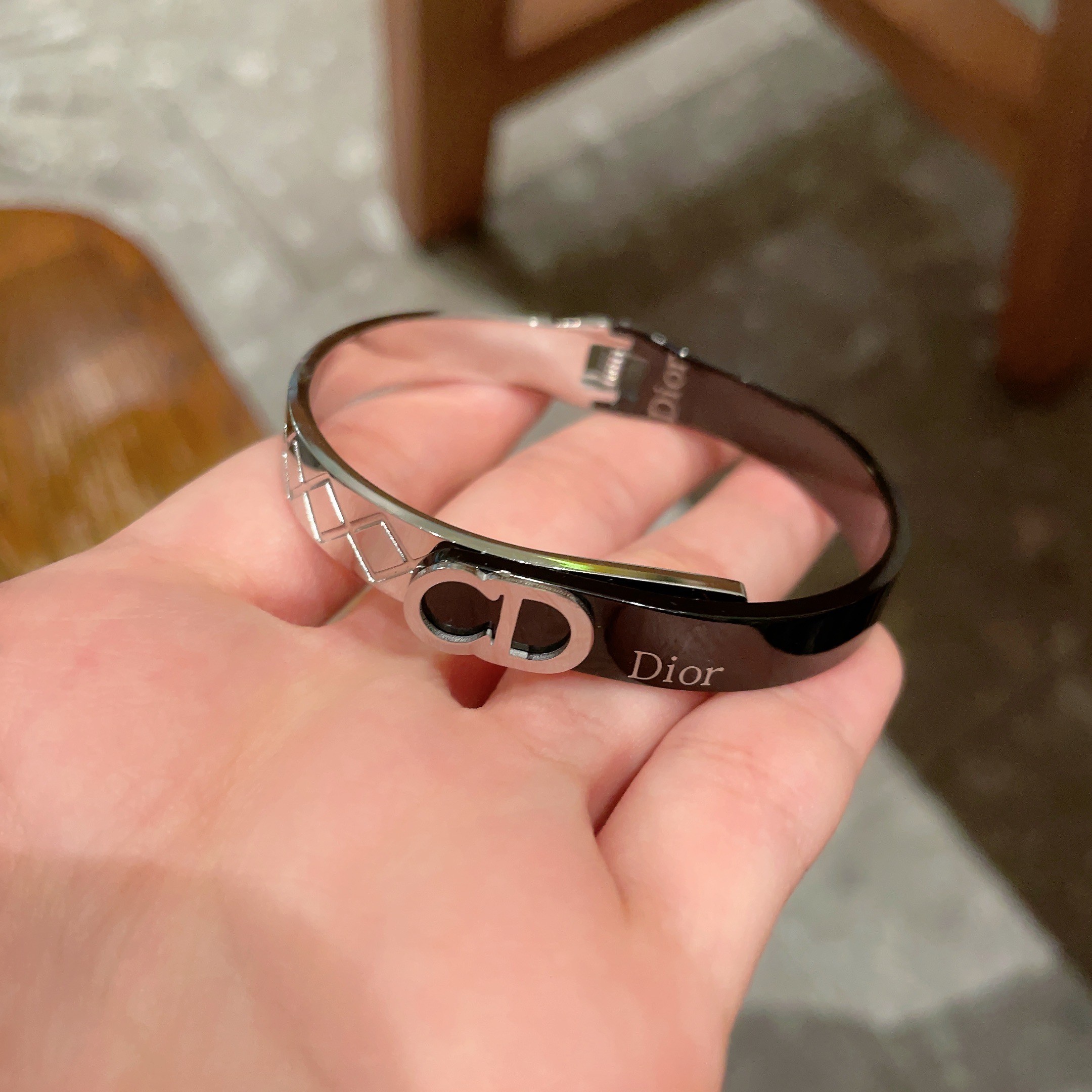 Dior Jewelry Bangle Dior new beautiful open bracelet can be salty but sweet