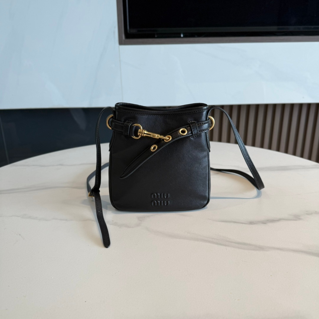 Miu Miu Shoulder Bag Ladies' Favorite
