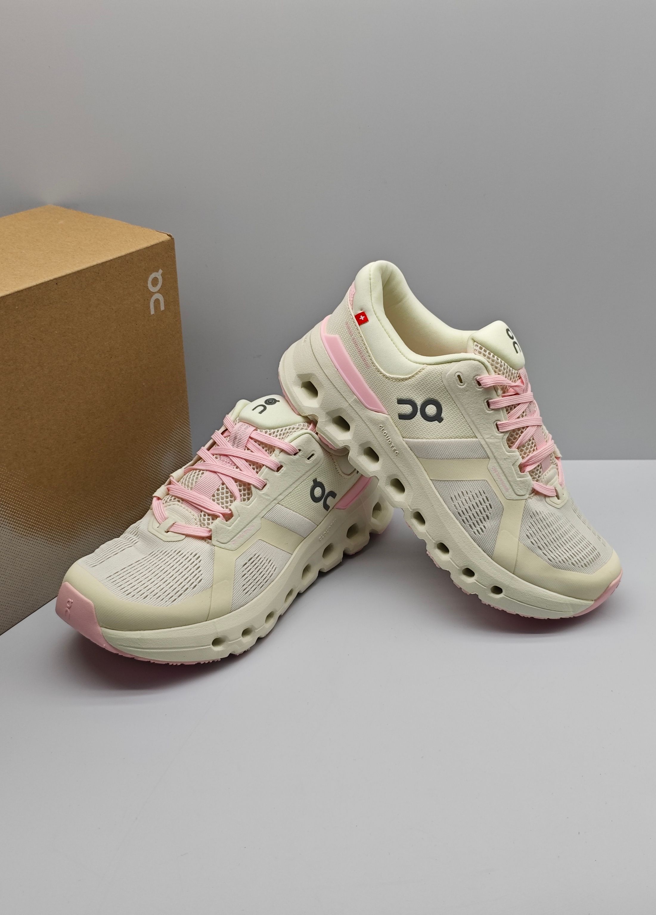 On Cloud Sneakers Sports shoes ON CloudRunner 2