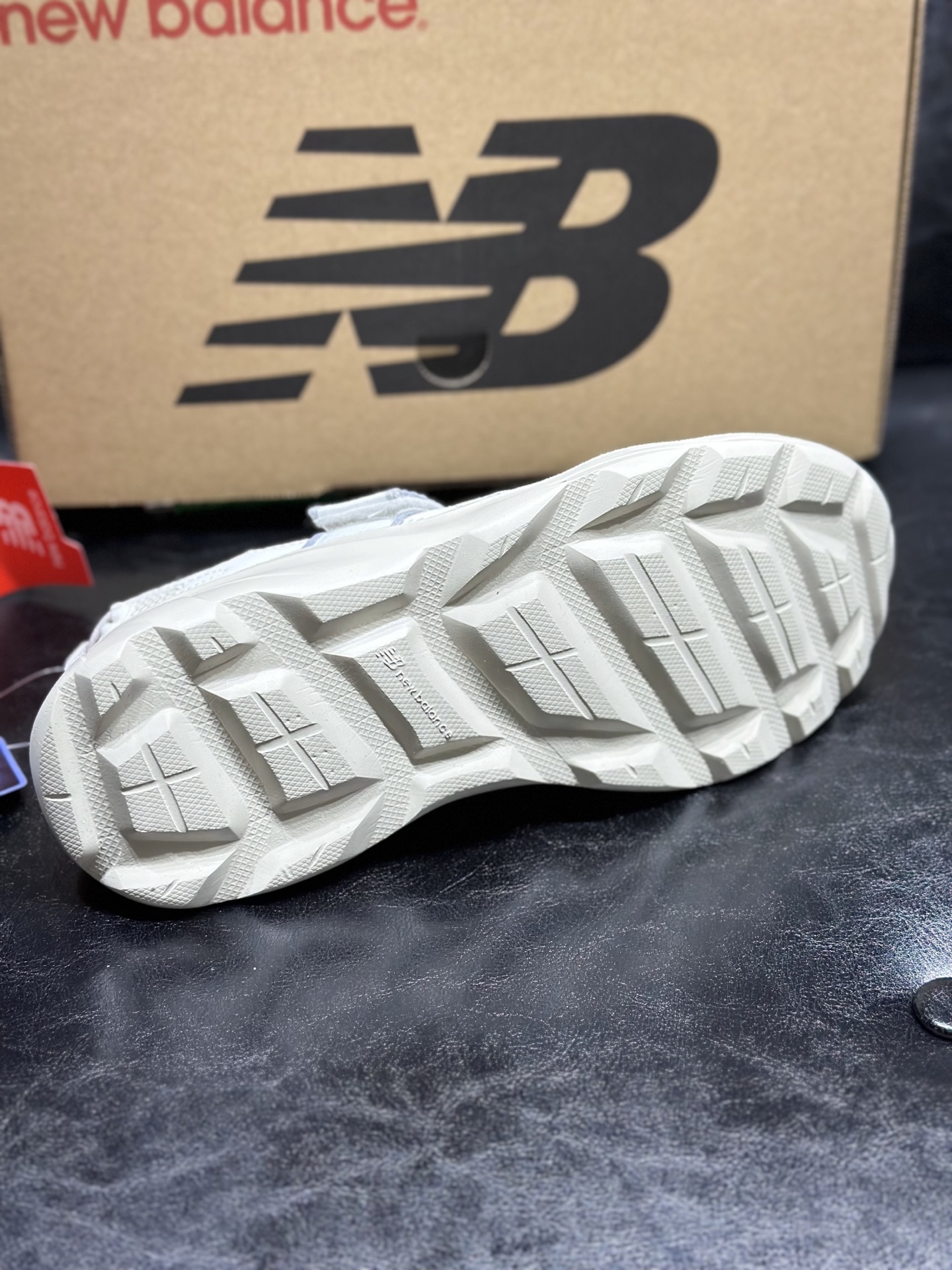 New Balance Sneakers Sports shoes queen