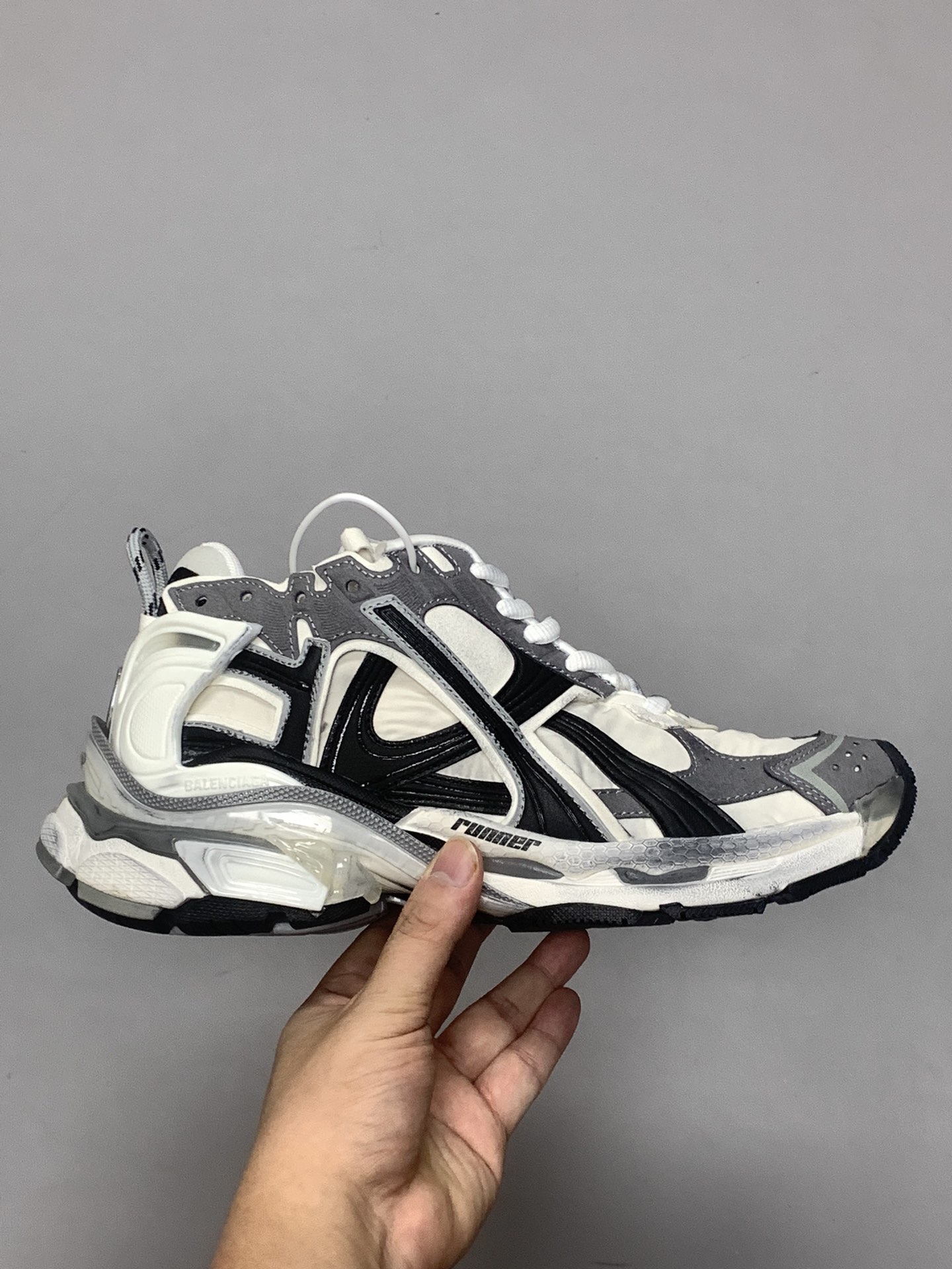 Balenciaga 010 Casual shoes XM084