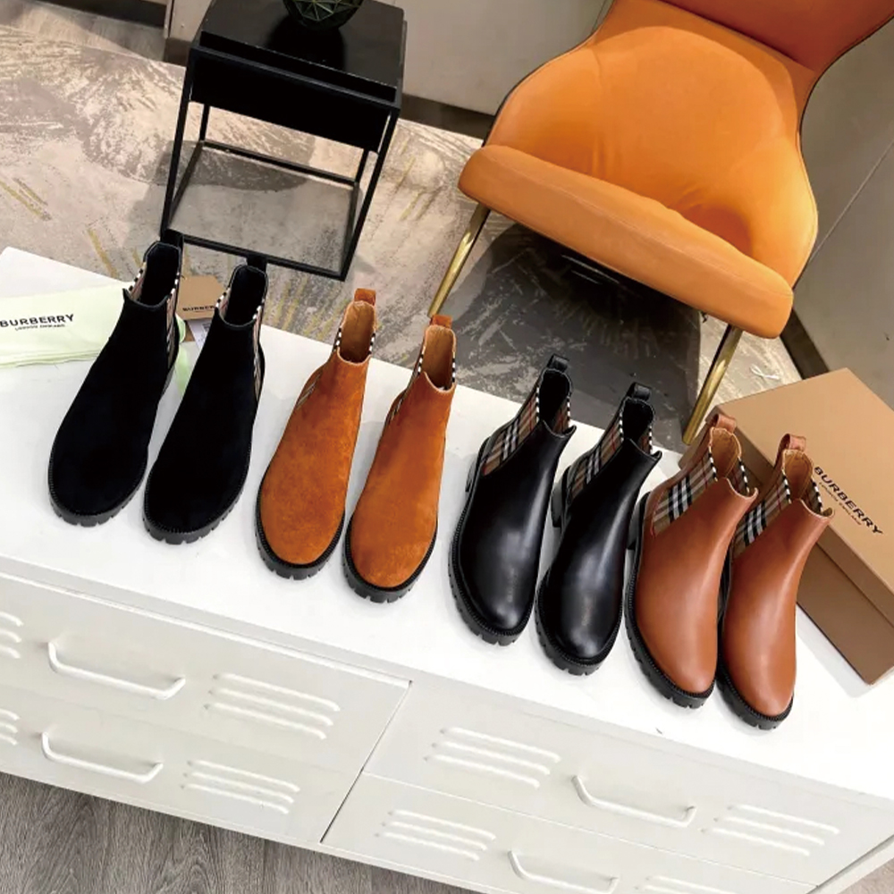 Burberry 004 boots XM023