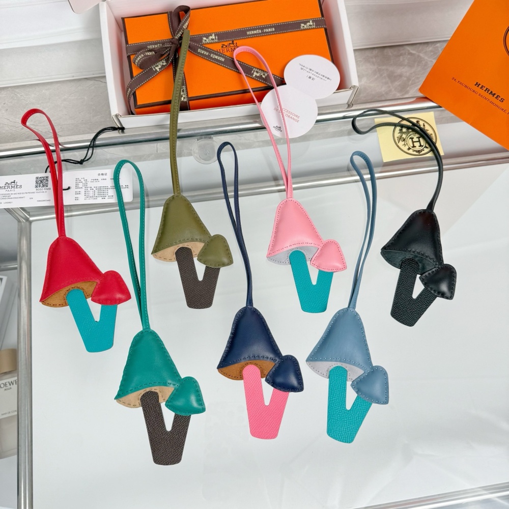 Hermes Key Chain Petite Imported Lambskin Keychain Pendant Accessories