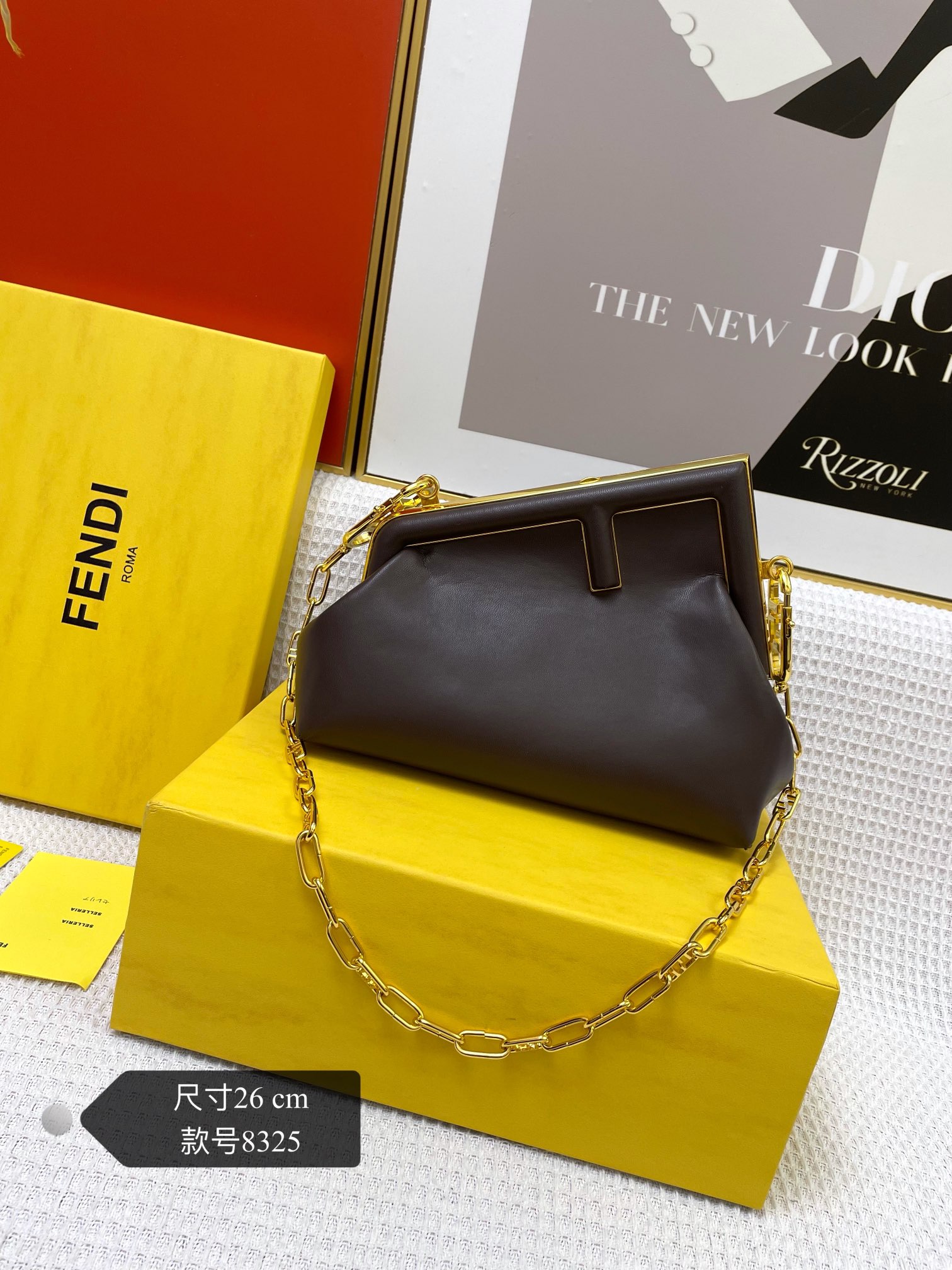 Fendi8325 22PJ062
