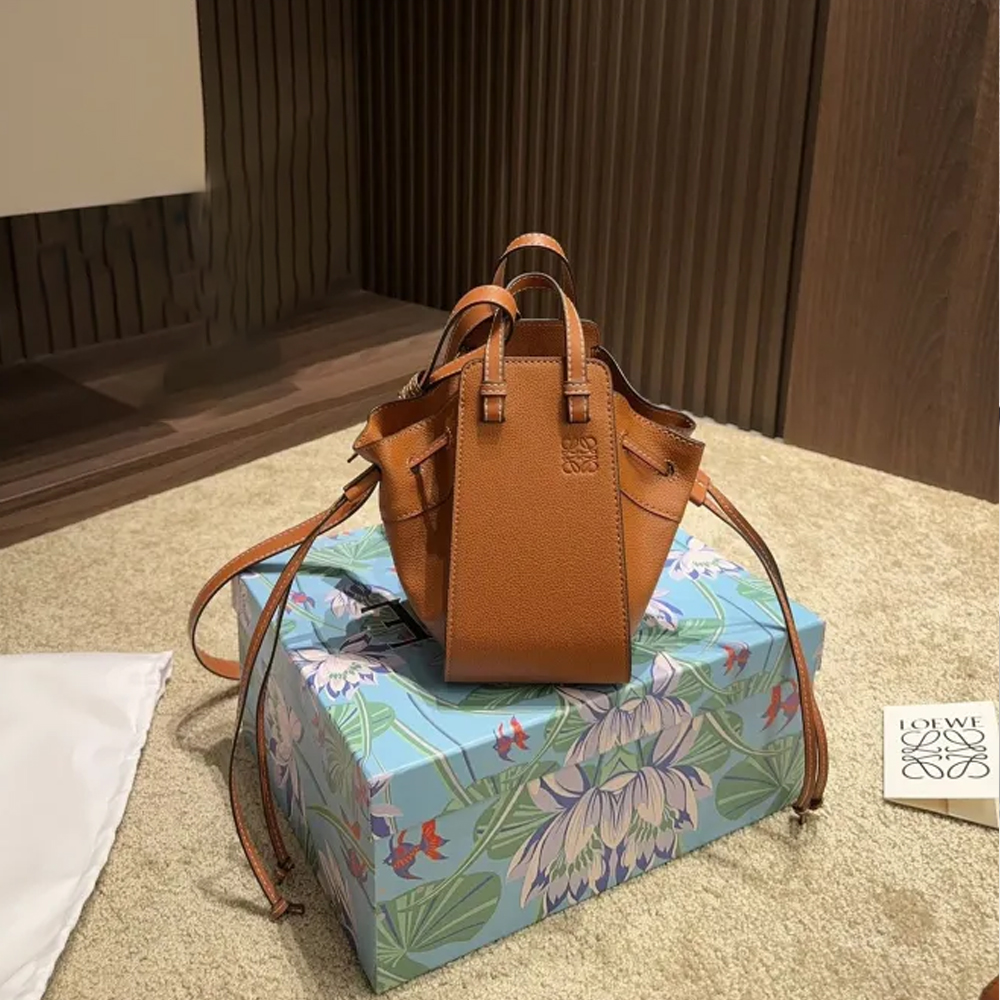 Loewe Hammock Bag 009 LLS041 16cm