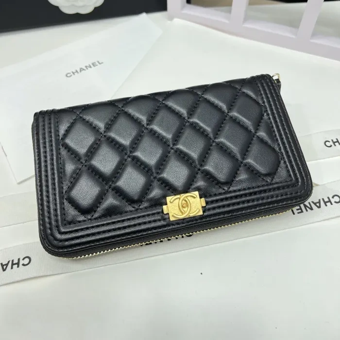 CHANEL80286LM56 19cm