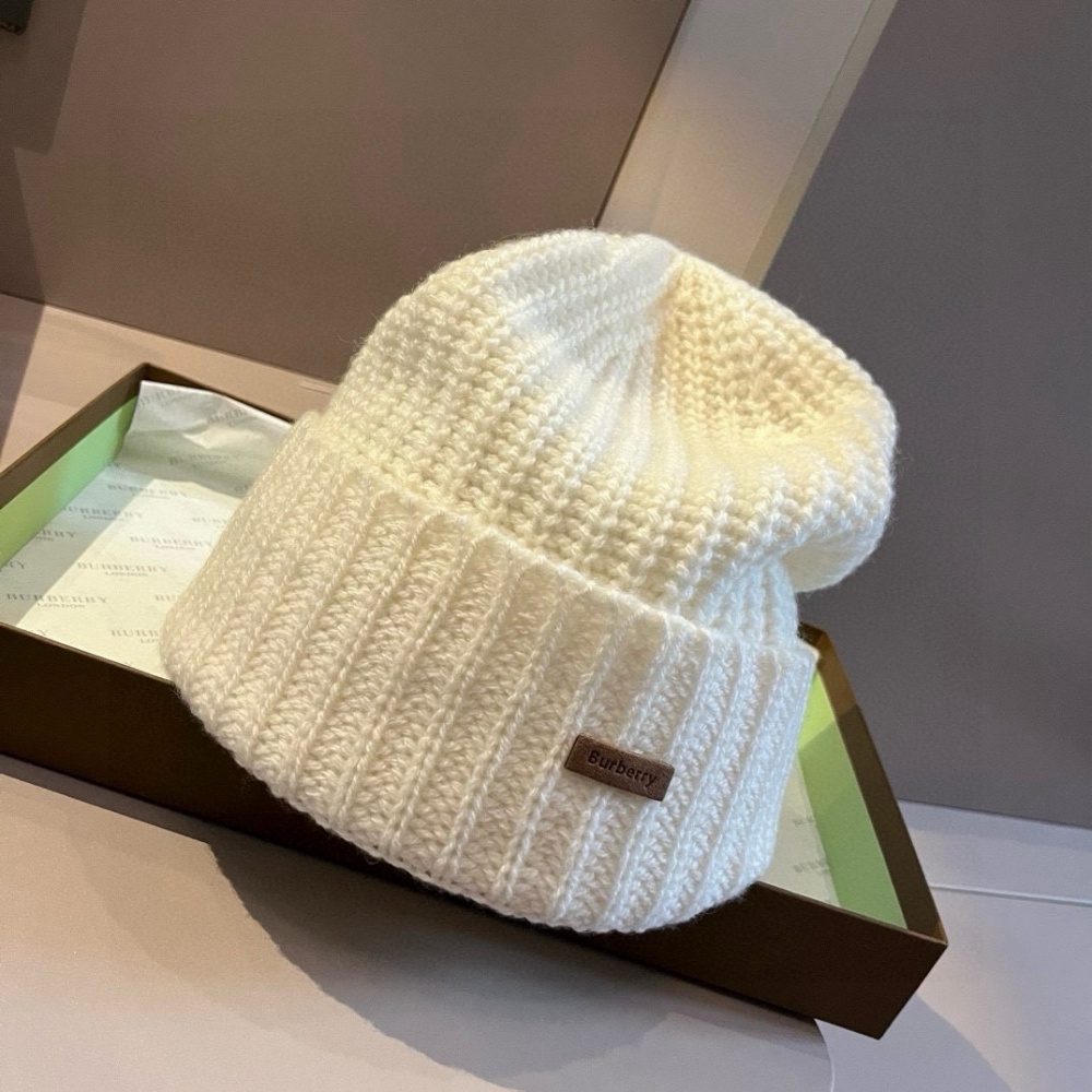 Burberry Hat Knitted Wool Hat Accessories