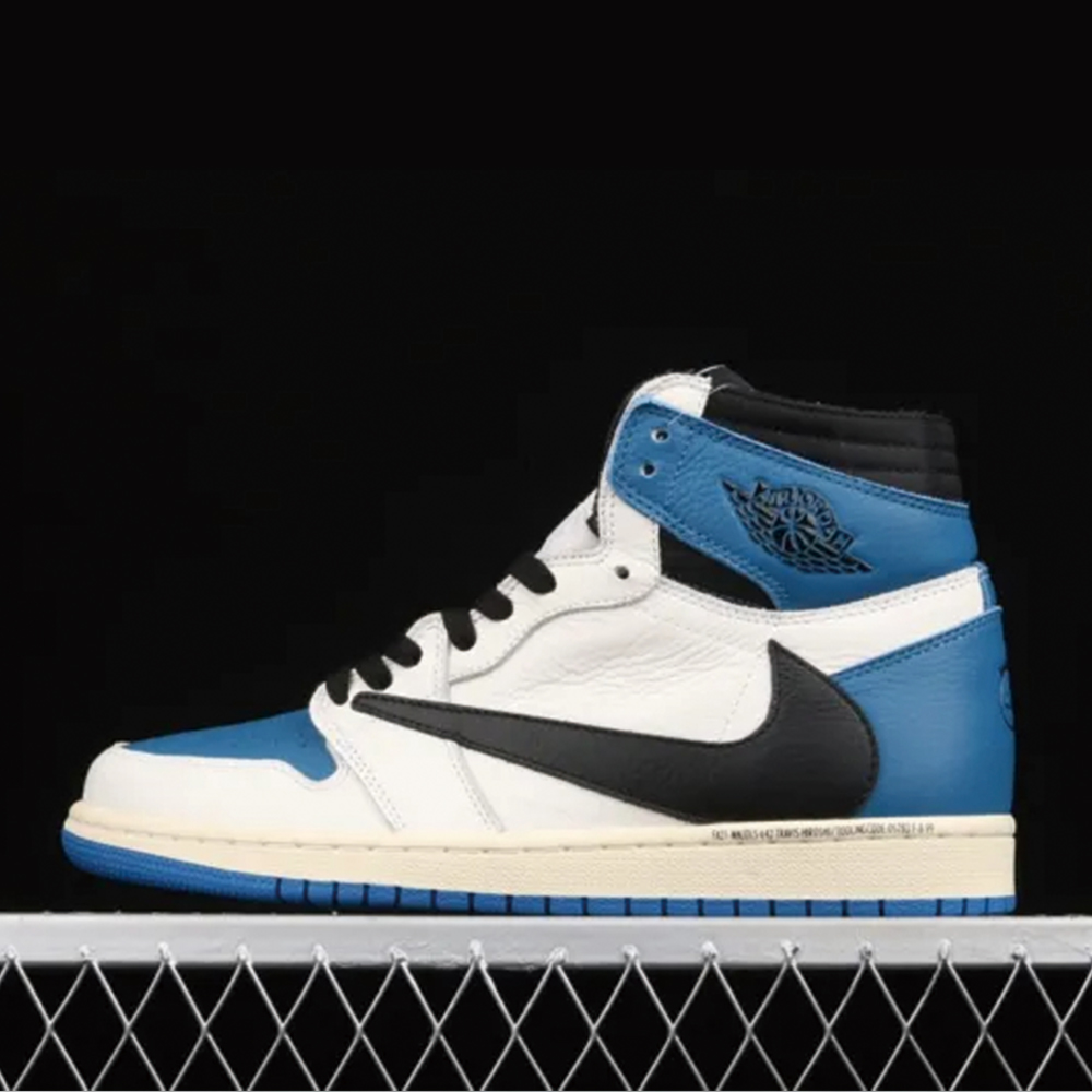 Travis Scott x Air Jordan 1 High OG DH3227-105