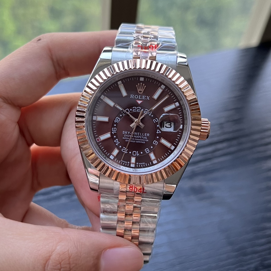 Rolex Sky-Dweller 42mm