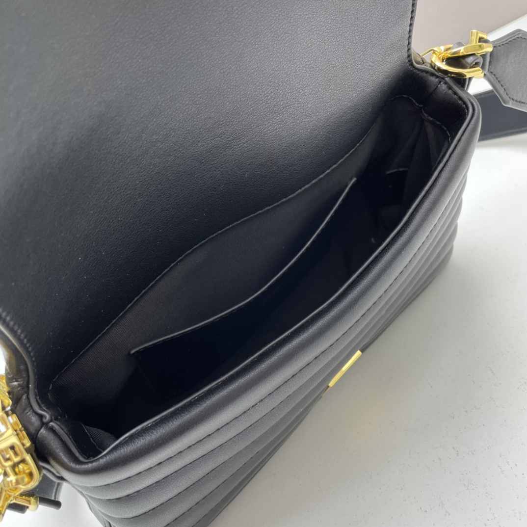 Small 4G Soft Chain Bag Black gold 8669 LM012 25cm