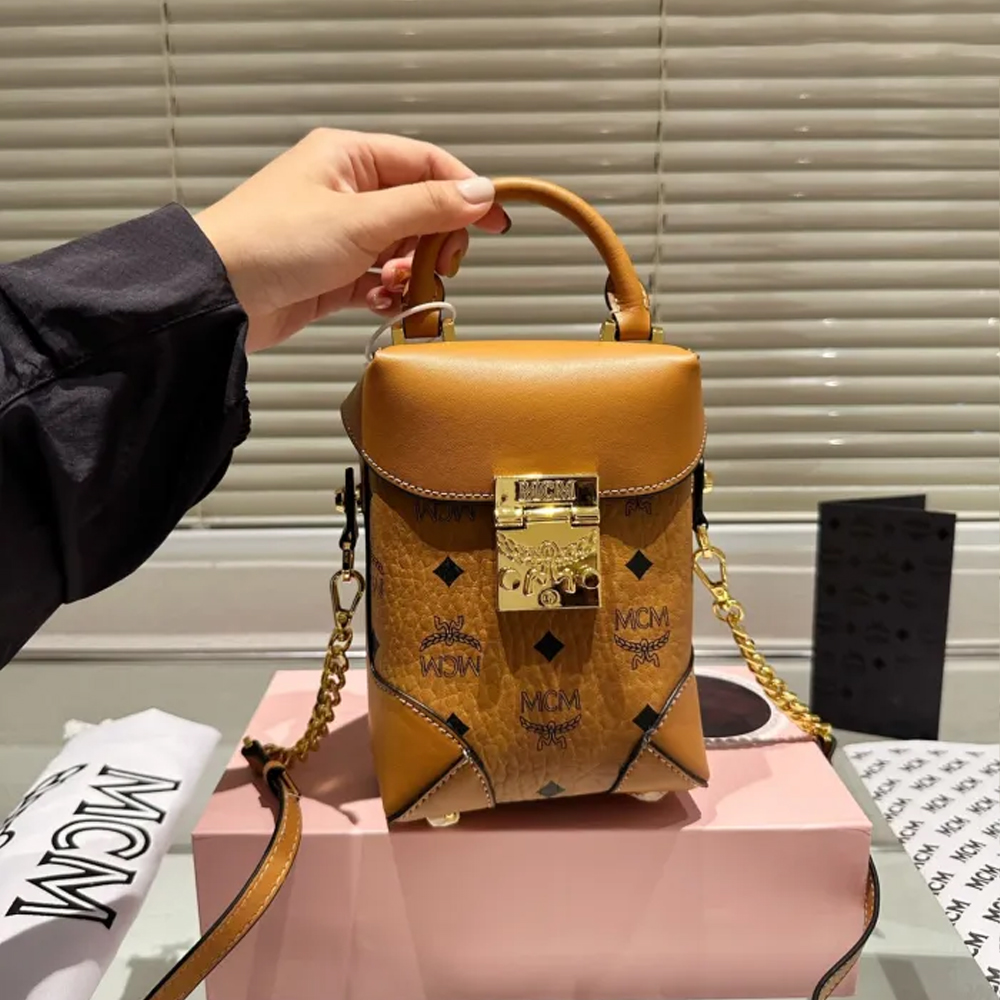 MCM Soft Berlin Bag 002 LLS541 15cm