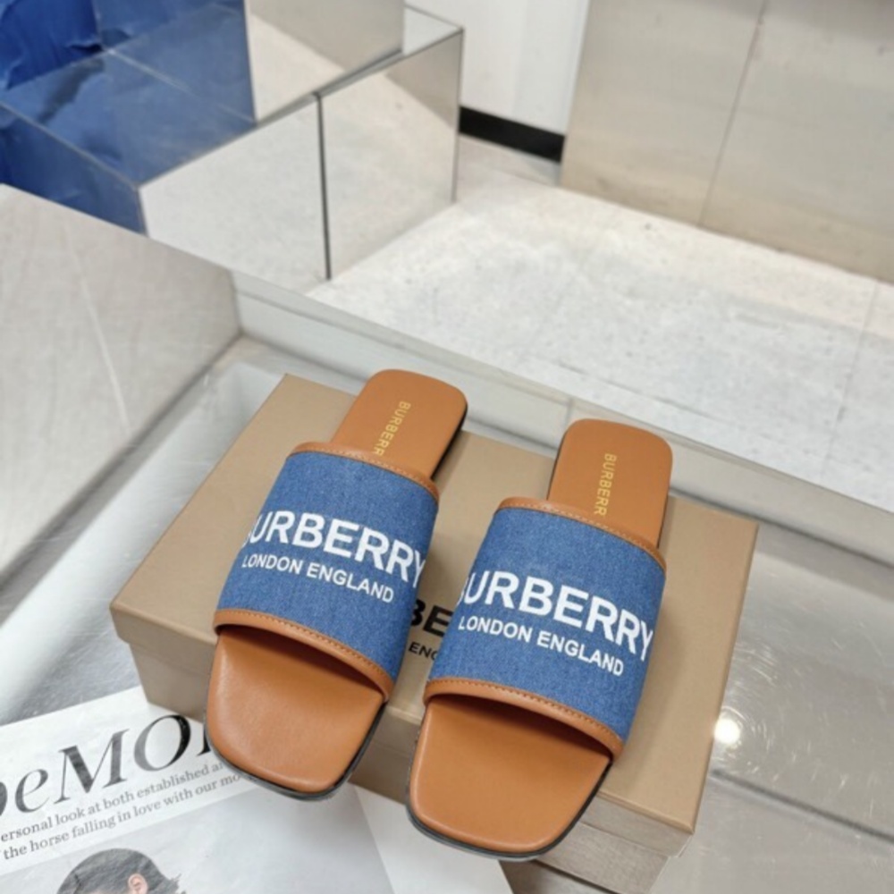 Burberry Shoes Slippers Sheepskin Canvas