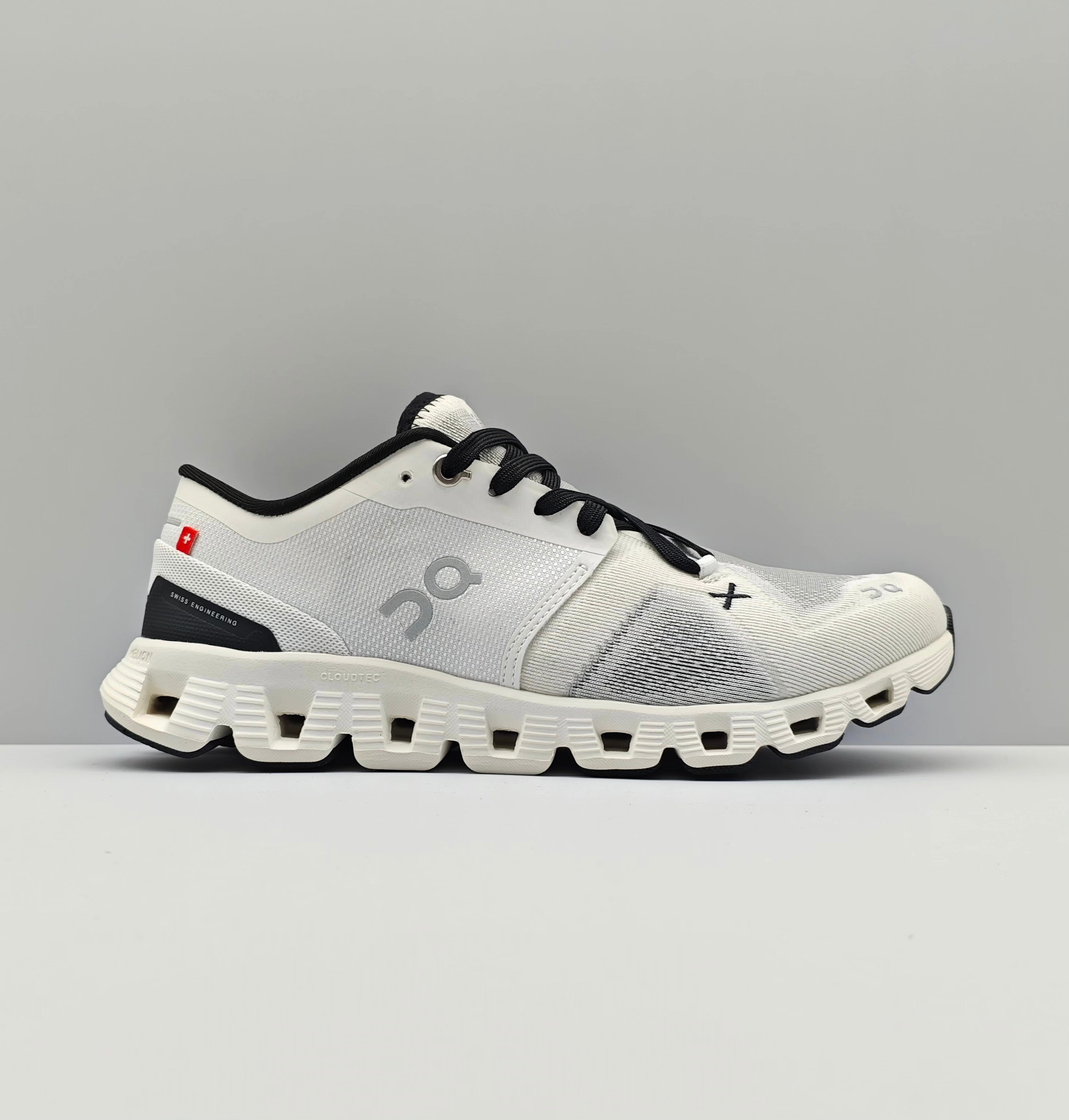 On Cloud Sneakers Sports shoes ON Cloud X 3