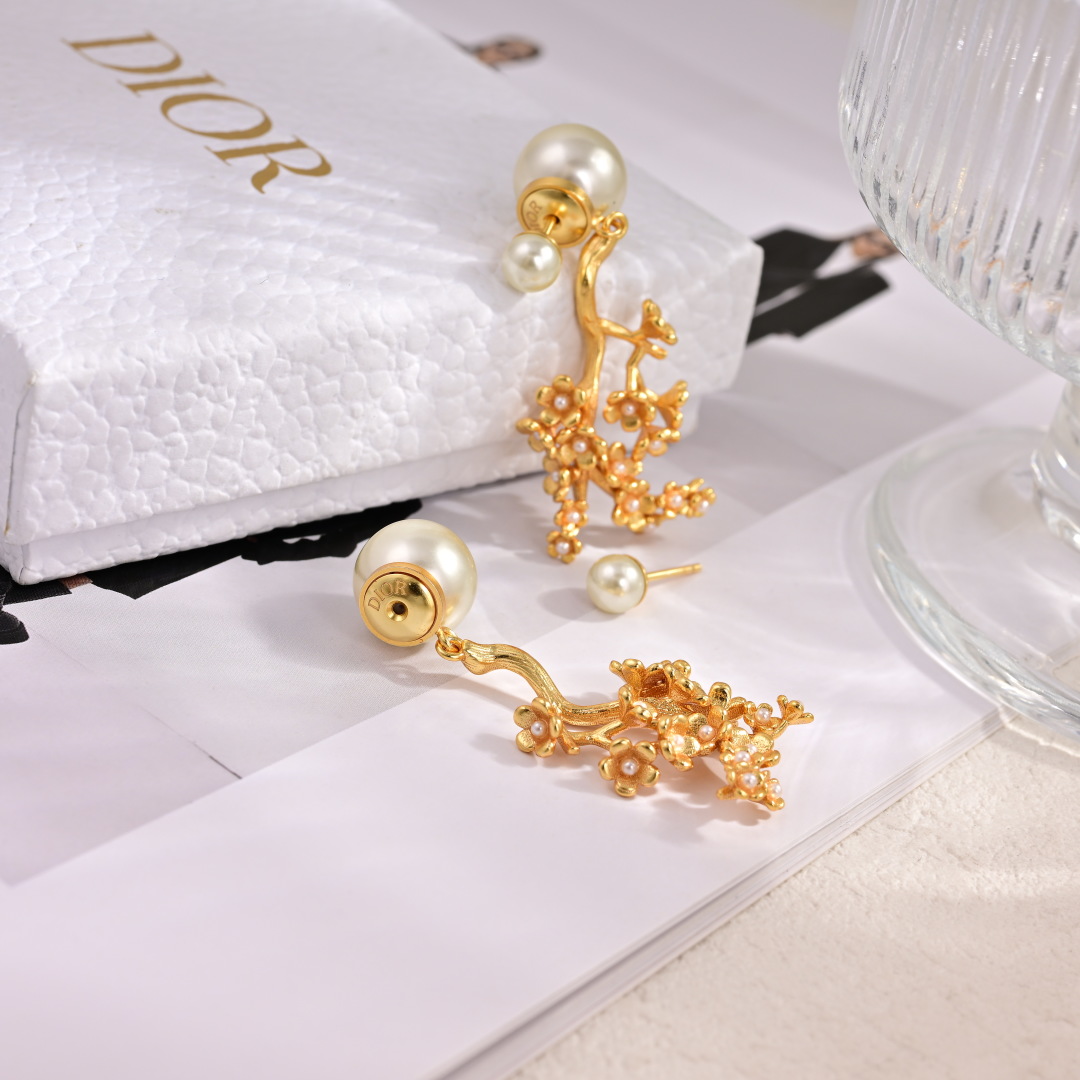Dior Jewelry Earring Sakura Design