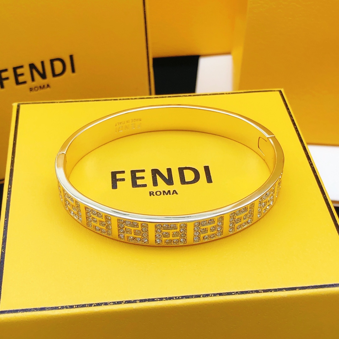 Fendi Jewelry Bangle Full Fine Diamond Letter Design