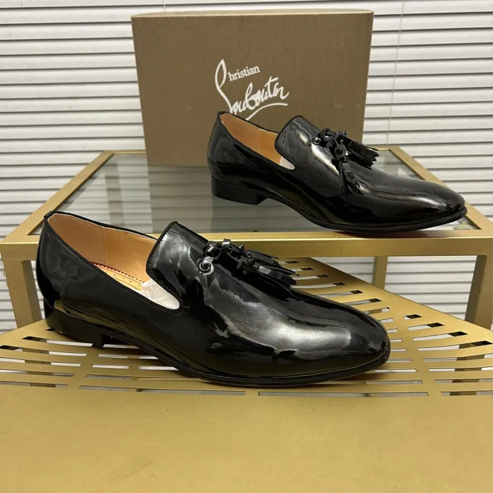 Christian Louboutin 058 Casual shoes HL003