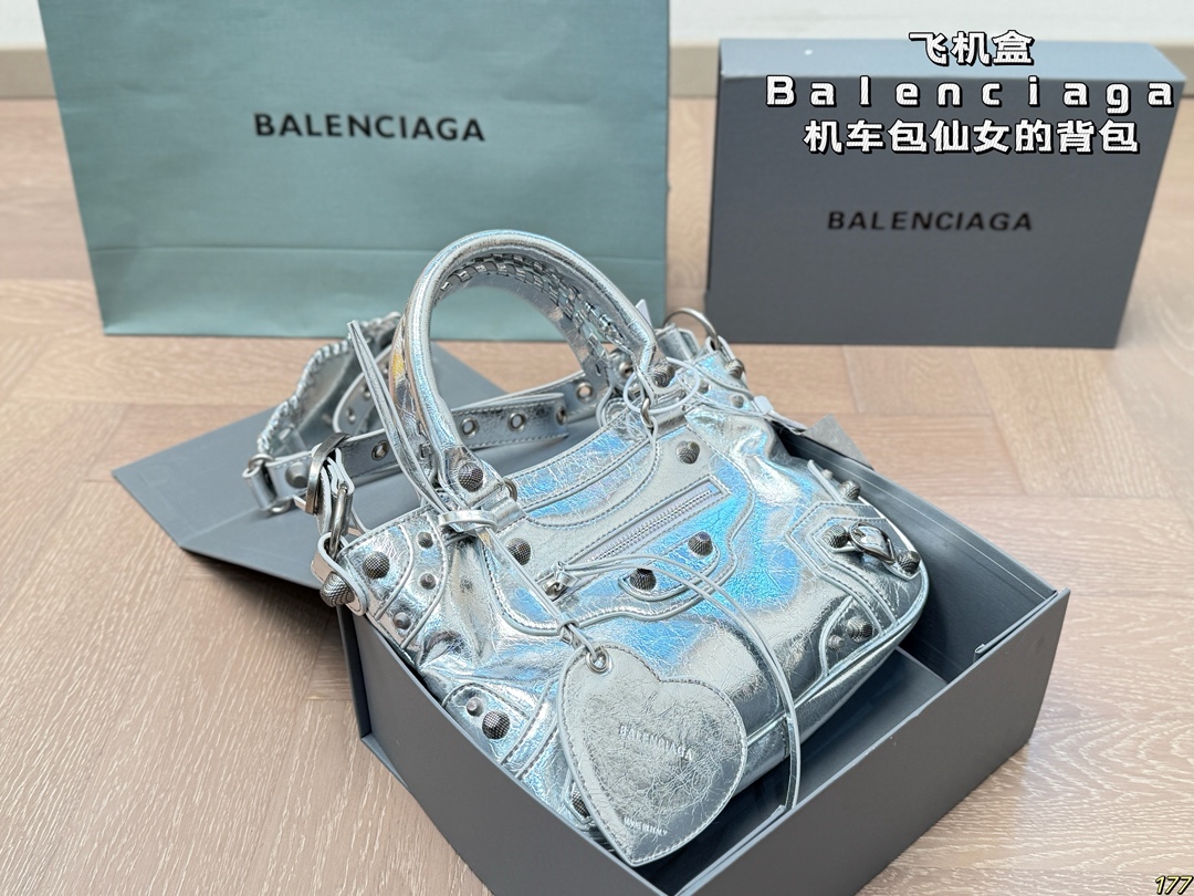 Balenciaga Shoulder Bag Ladies' Favorite
